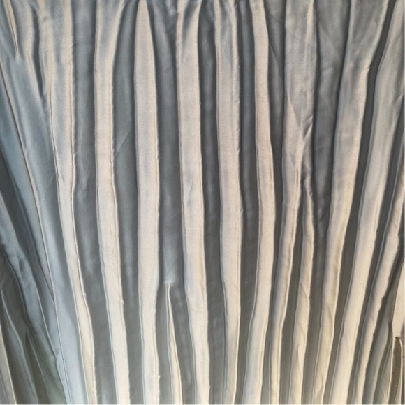 Chico's Crinkle Ombre Green Accordian Pleated Lined Size: 3 - Picture 5 of 12